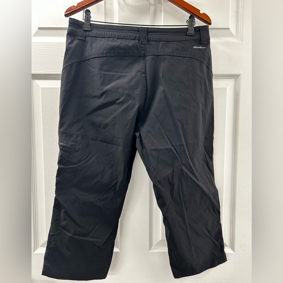 3/$25 EDDIE BAUER Crop pant - Picture 2 of 4